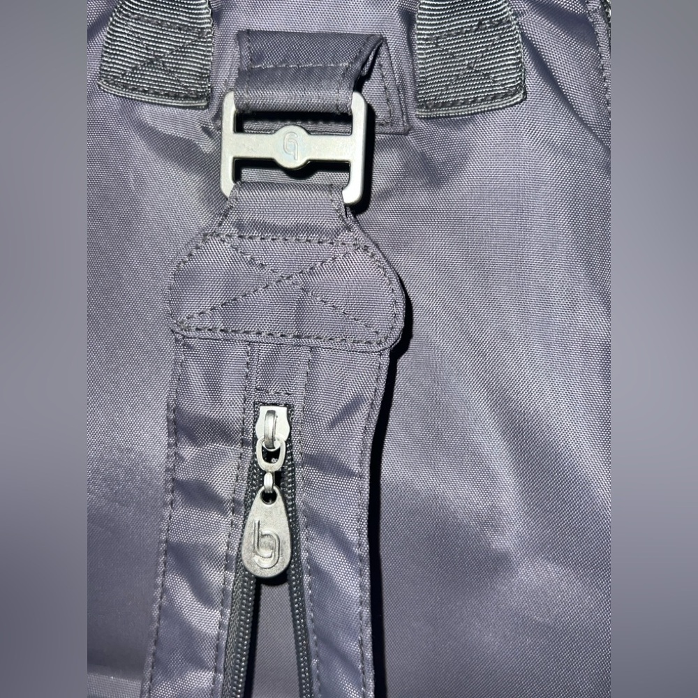 Baggallini Memphis Convertible Backpack RIFD‎ Protection Gray - Picture 7 of 16